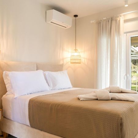 Hotel Mikros Paradisos Sívota Eksteriør bilde