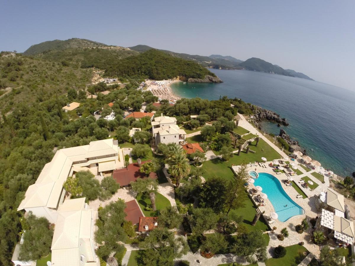Hotel Mikros Paradisos Sívota Eksteriør bilde